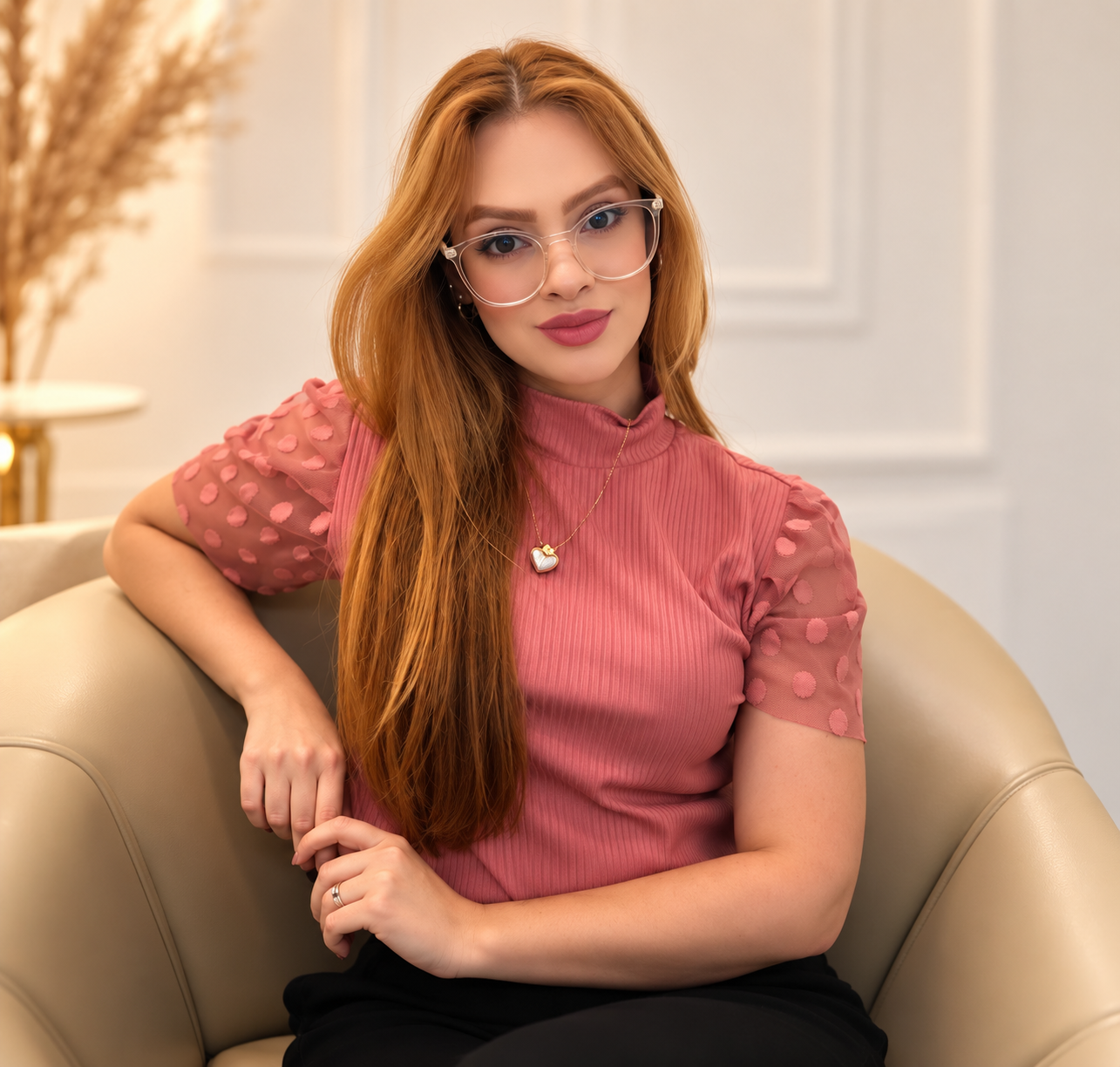 Milena Andréia Soares, psicóloga CRP 04/67630, em retrato profissional